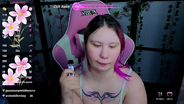 Živý XXX chat kitsune_little