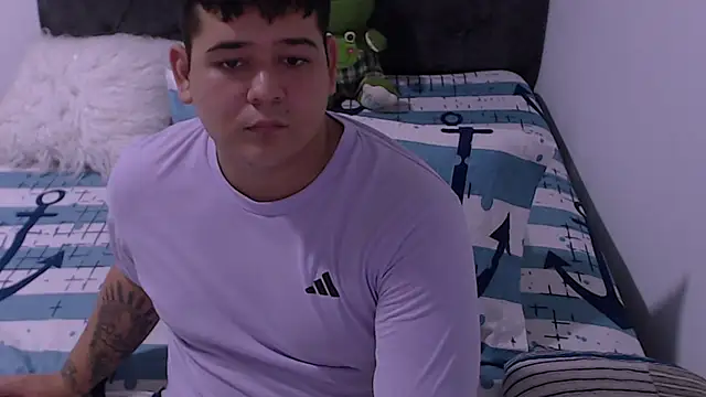 winy_hot webcam show