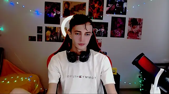 John_Meow ওয়েবক্যাম শো