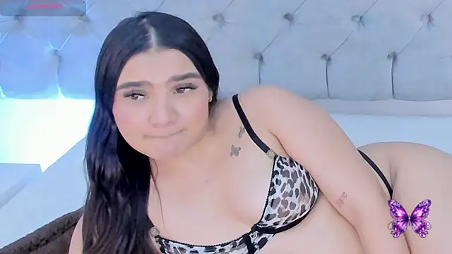 LiiaBloom's Live XXX Chat