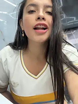 Chat XXX en directo de Miss_Bella_Flame