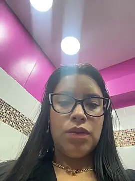 Miss_Bella_Flame Chat XXX in diretta