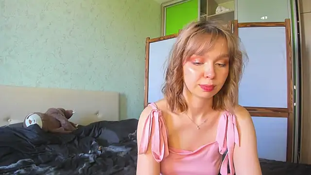 XXX chat uživo modela GlitchyDolly