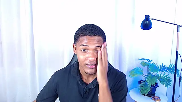 MaxCum18_ Webcam Show