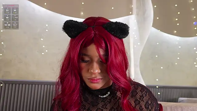 Aurora_Cruz's Webcam Show