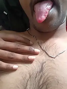 Pokazy przed kamerką – milky6ydick