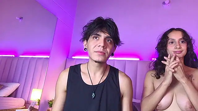 abrilandjulian's Webcam Show