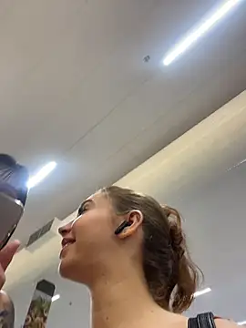 Aneruivinhaa Show in webcam