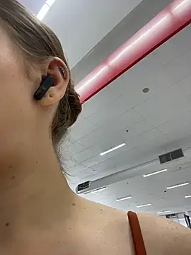 Aneruivinhaa's Webcam Show