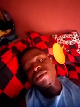 hotee212 Webcam-Show