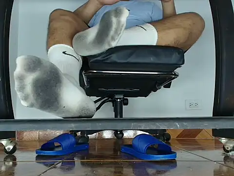 alphacashmaster8 Webcamshow