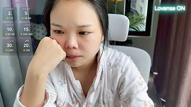 Czat XXX na żywo – xiaosu22