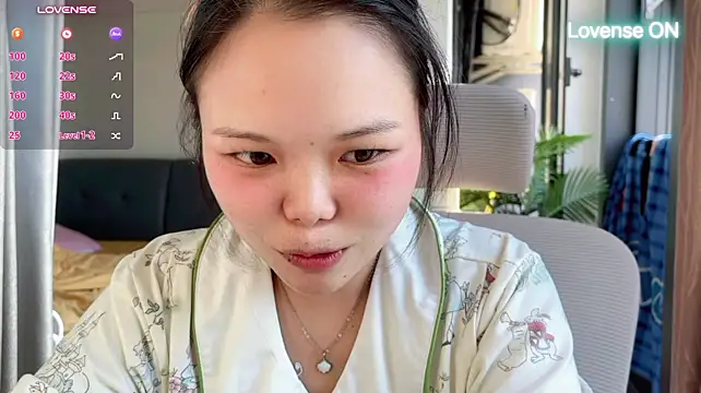 Chat +18 de xiaosu22 ao vivo