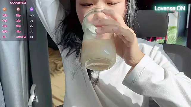 xiaosu22 Adlı Modelin Canlı XXX Sohbeti