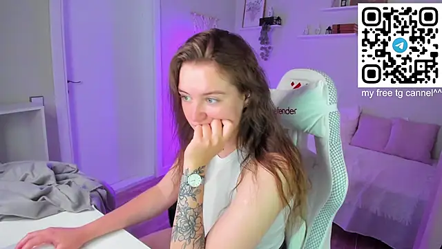 Laura_CollinsS 现场XXX聊天