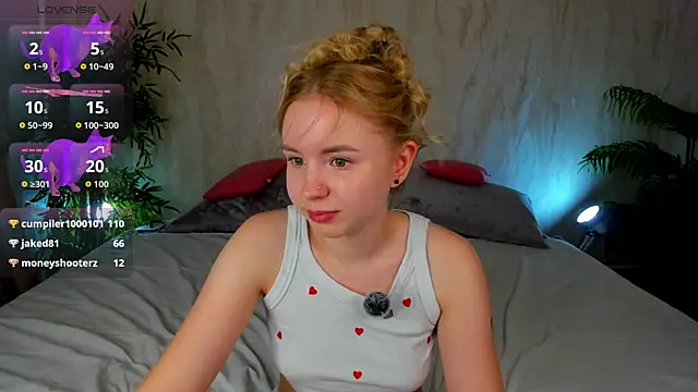 Linda__Bloom élő XXX-chatje