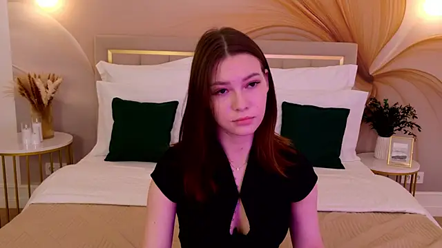 RebecaFields Adlı Modelin Canlı XXX Sohbeti