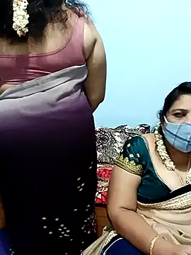 Kannadasexywifes' Webcam Show