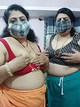Kannadasexywifes' Webcam Show