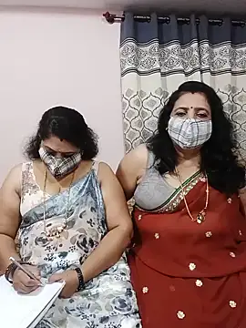 Kannadasexywifes' Webcam Show