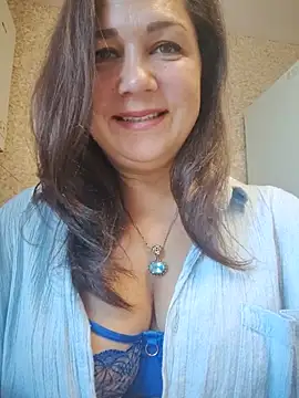 Susan8421's Live XXX Chat