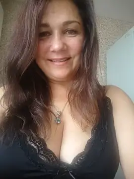 צ'אט XXX בשידור חי של Susan8421