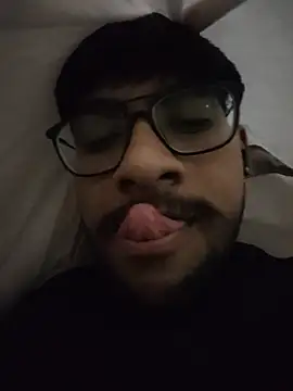 courageousray21 লাইভ XXX চ্যাট