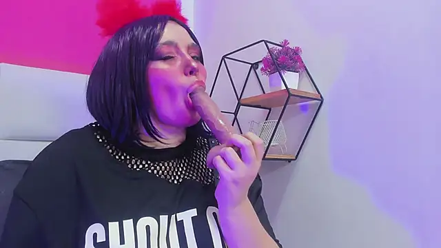 NamiInk_hot69 Webcamshow