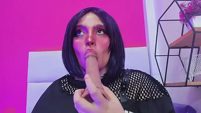 NamiInk_hot69 Webcamshow