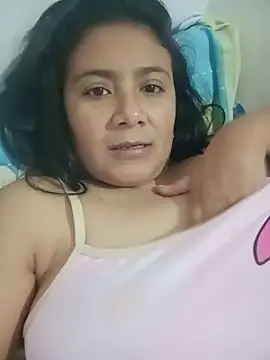 Show de Gissele_Rubi na webcam