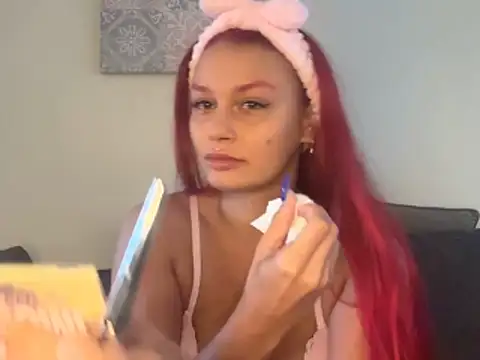 Živý XXX chat FoxyValentine