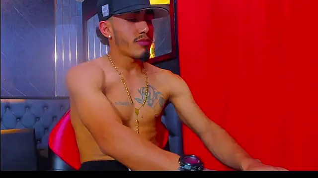 Dominant_kiing Webcamshow