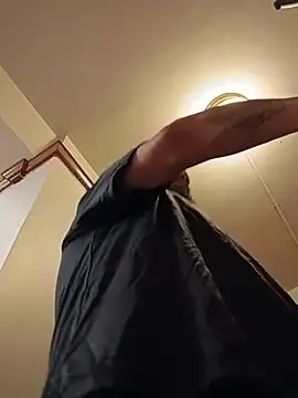 cocky210 Show in webcam