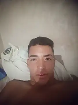 Pokazy przed kamerką – Big-DickHot
