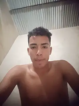 Big-DickHot Adlı Modelin Web Kamerası Şovu