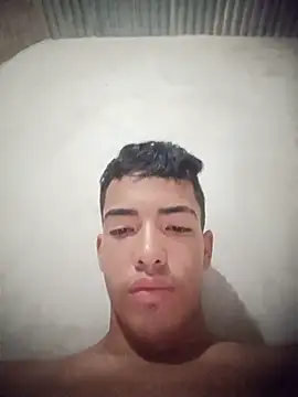 Show modela Big-DickHot na web-kameri