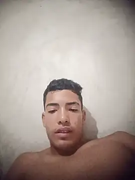 Big-DickHot Adlı Modelin Web Kamerası Şovu