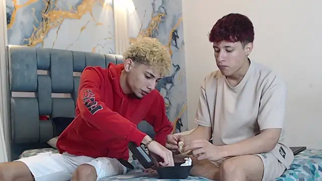 YOUNG_BOYS_HELL Webcamshow