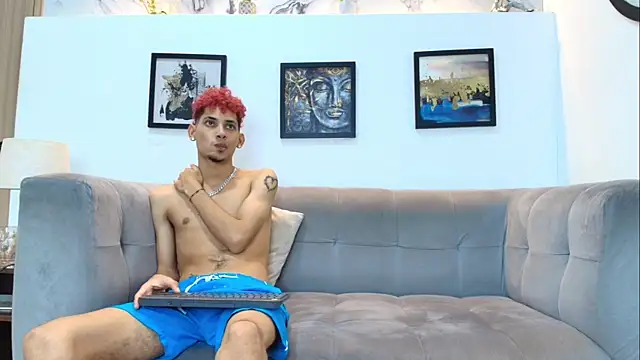 YOUNG_BOYS_HELL Show Webcam