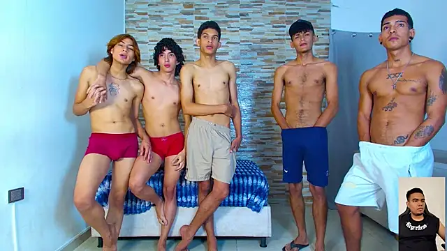 kinkyhousexxxx Adlı Modelin Web Kamerası Şovu
