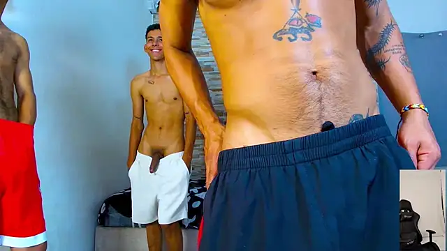 kinkyhousexxxx Show Webcam