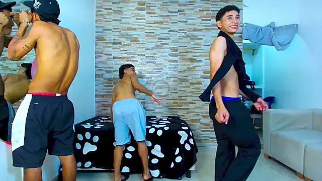 kinkyhousexxxx Webcam Show
