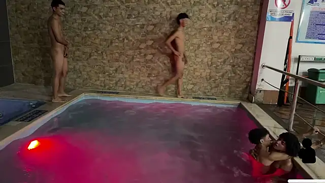 Вебкам-шоу kinkyhousexxxx