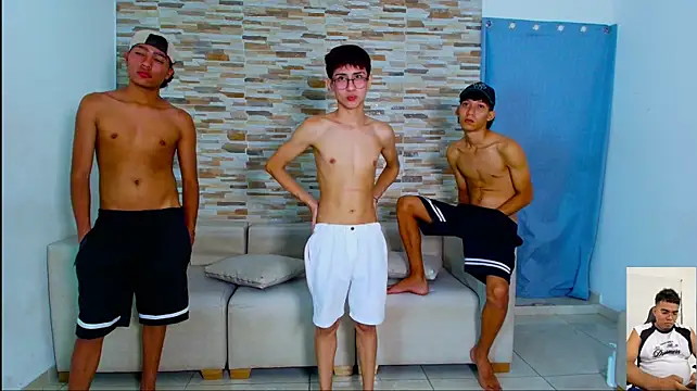 kinkyhousexxxx Webcam-Show