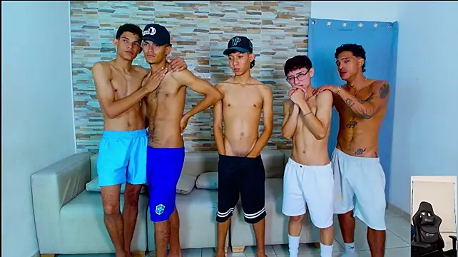 عرض كام kinkyhousexxxx