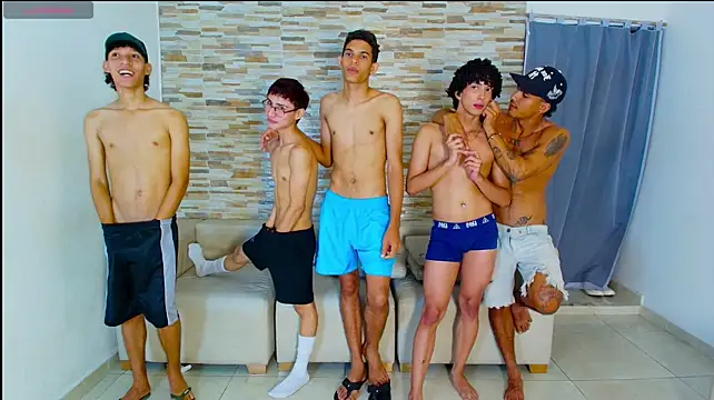 kinkyhousexxxx Pertunjukan Webcam
