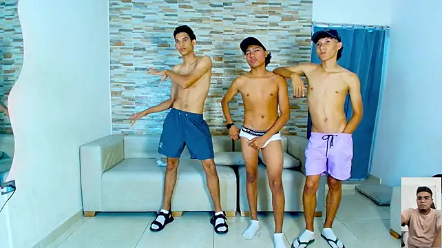 عرض كام kinkyhousexxxx