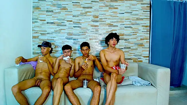 Вебкам-шоу kinkyhousexxxx