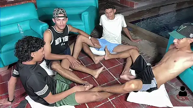 kinkyhousexxxx webkamerás műsora
