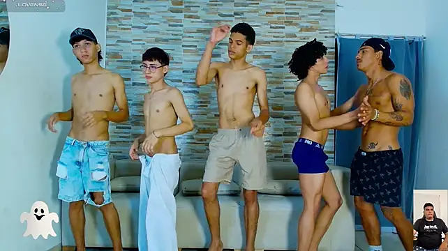 عرض كام kinkyhousexxxx